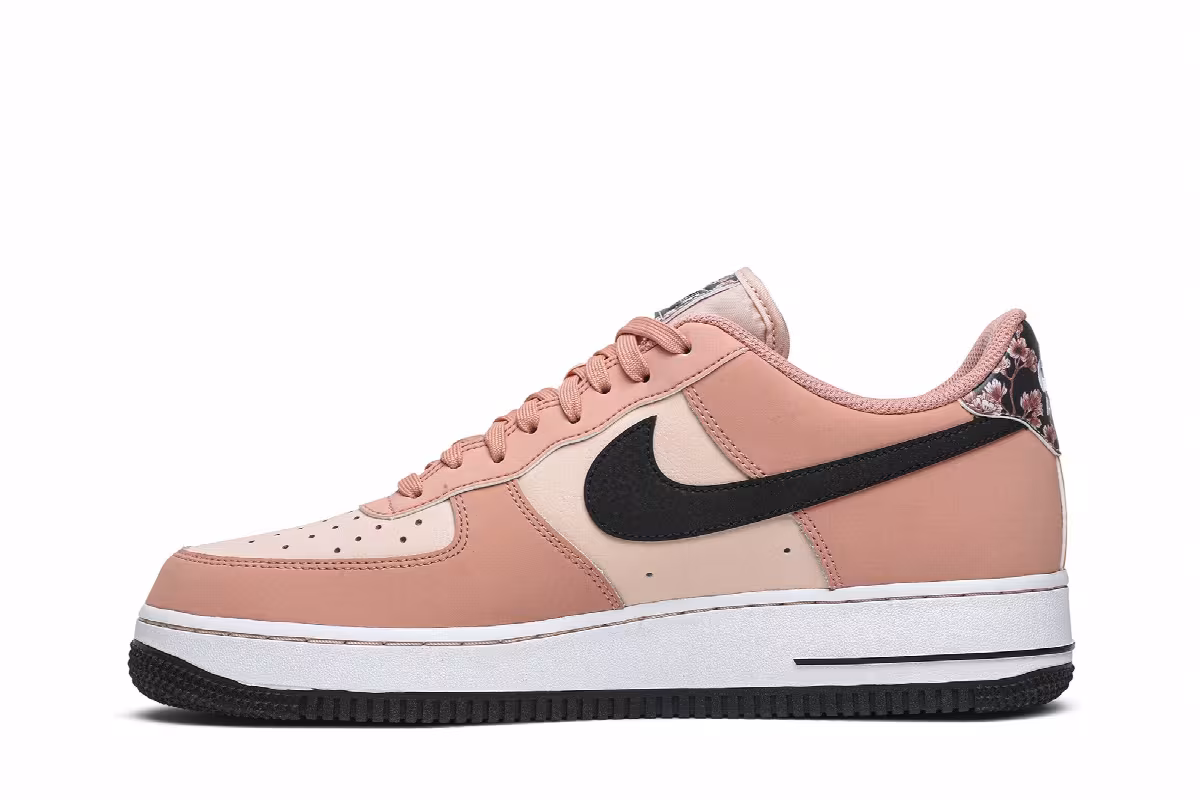 Nike Air Force 1 Low Japanese Cherry Blossoms, view 4
