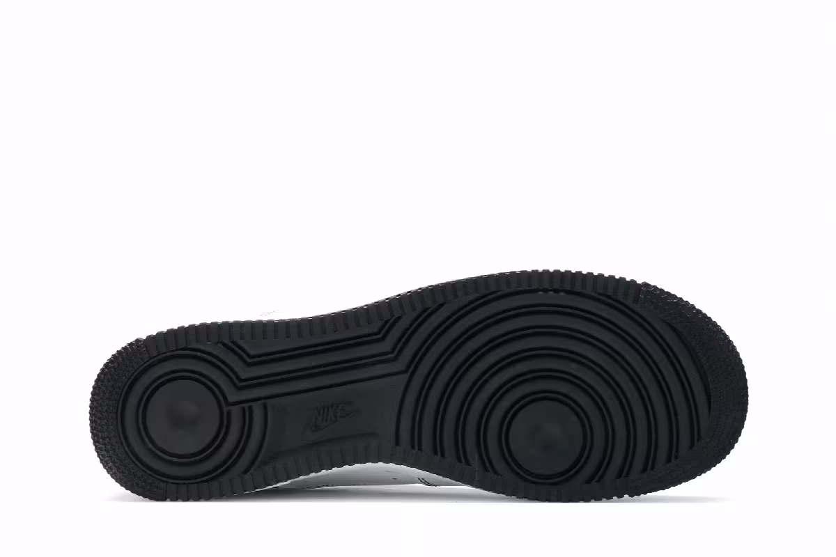 Nike Air Force 1 Contrast Stitch, view 5