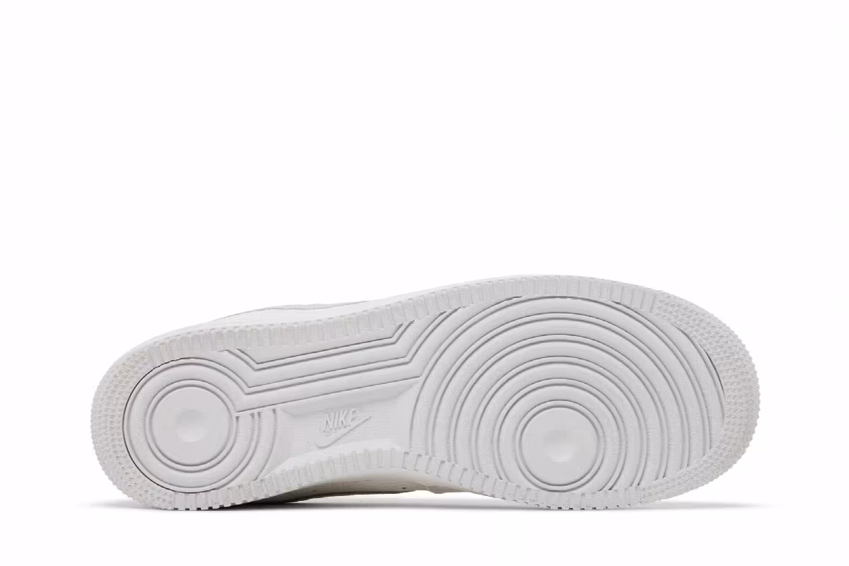 Nike Air Force 1 White Photon Dust, view 5
