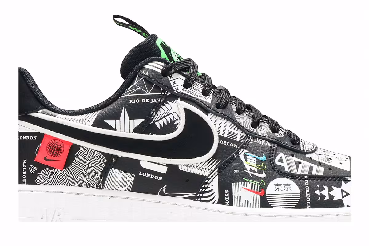 Nike Air Force 1 Worldwide Pack - Black, view 3