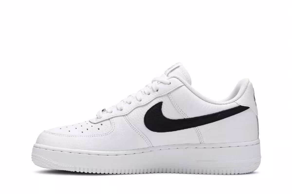 Nike Air Force 1 Premium Zip Swoosh - White, view 4