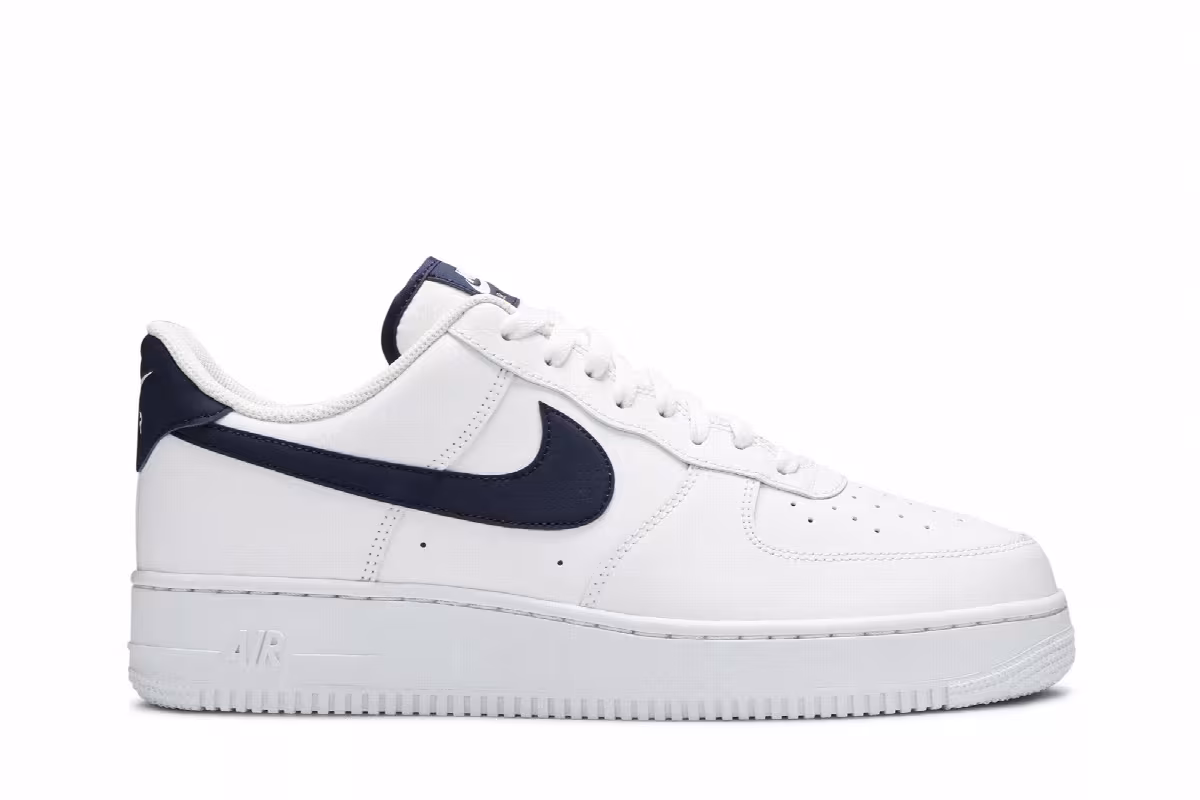 Nike Air Force 1 Midnight Navy, view 2