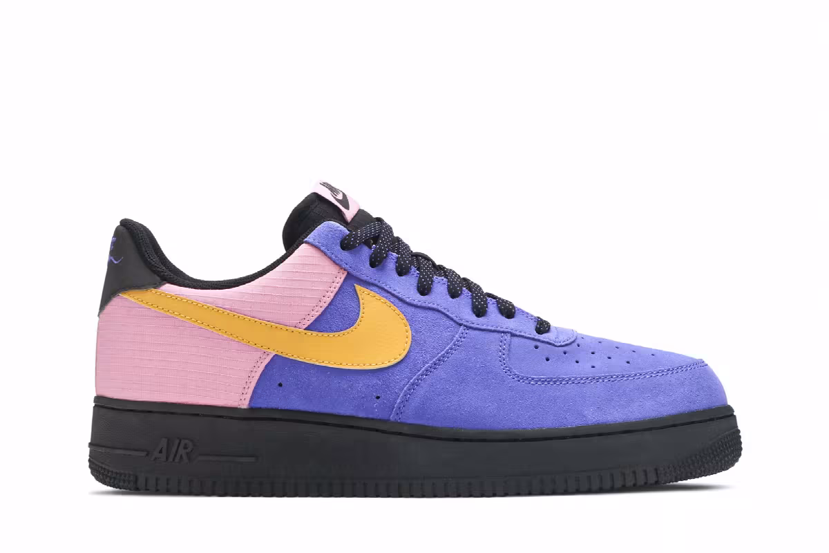 Nike Air Force 1 Persian Violet, view 2