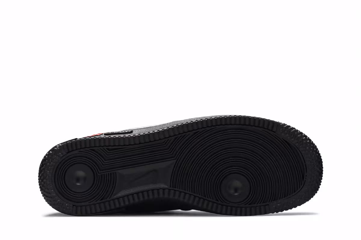 Nike Air Force 1 React Black Iridescent, view 5