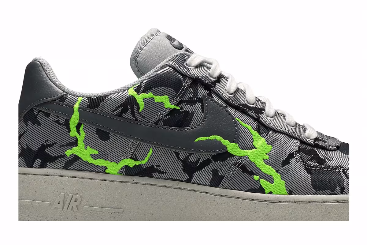 Nike Air Force 1 Grey Camo, view 3