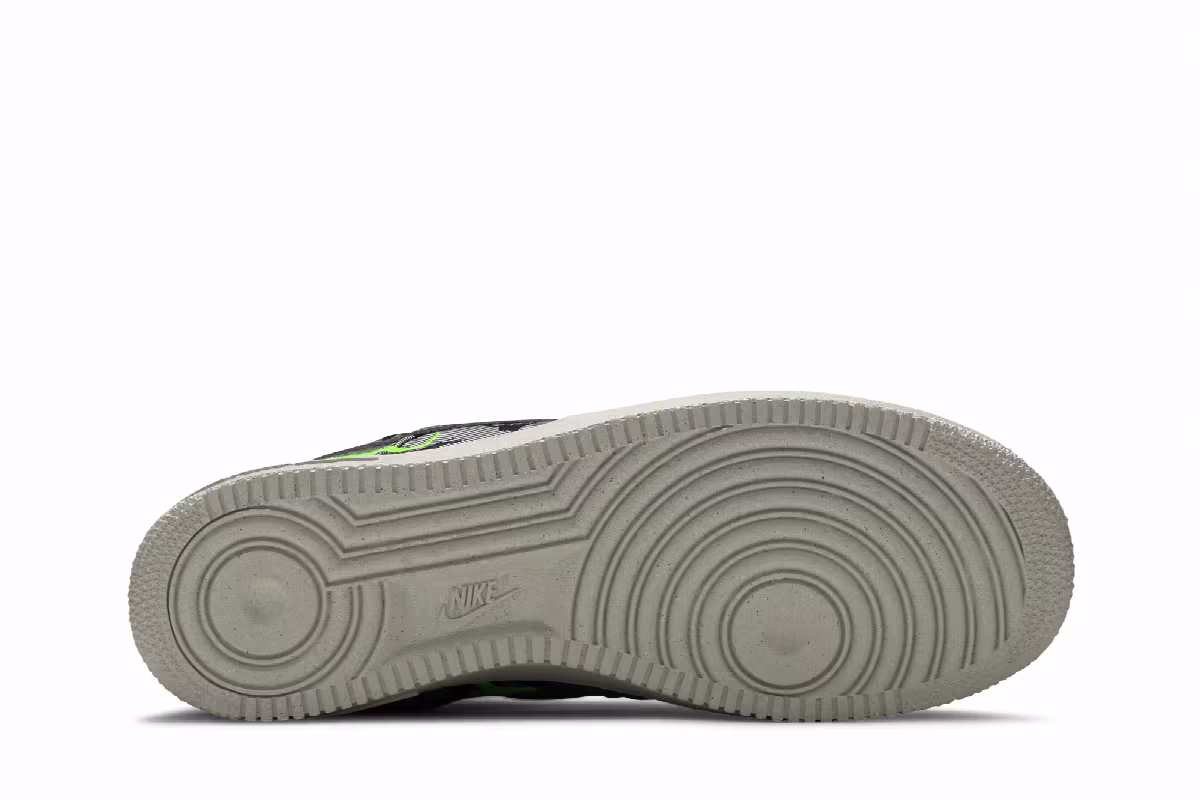 Nike Air Force 1 Grey Camo, view 5