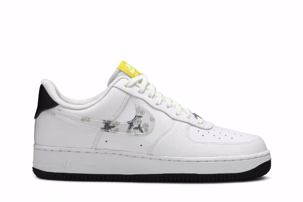 Nike Air Force 1 Daisy Pack - White, view 2