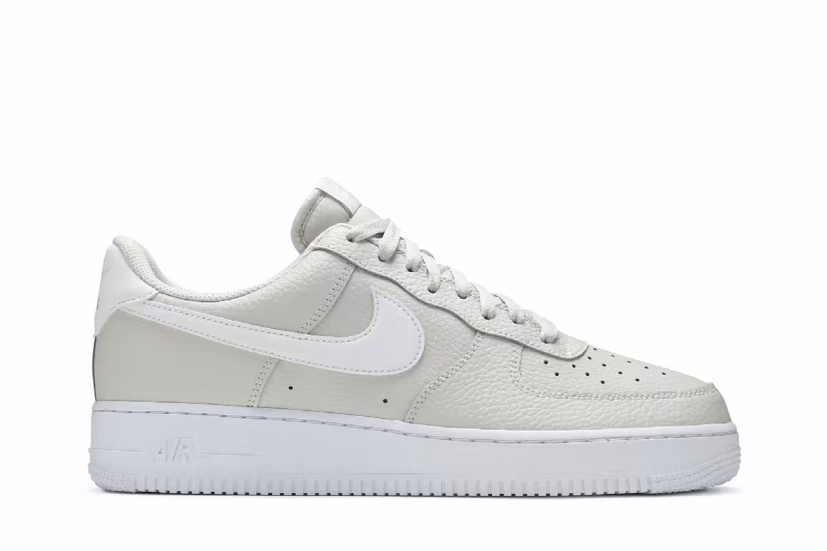 Nike Air Force 1 Light Bone, view 2