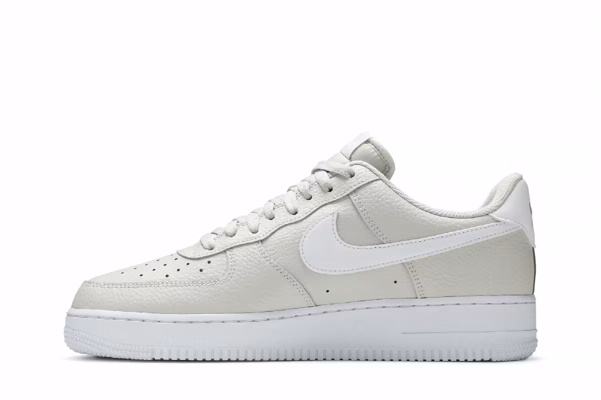 Nike Air Force 1 Light Bone, view 4