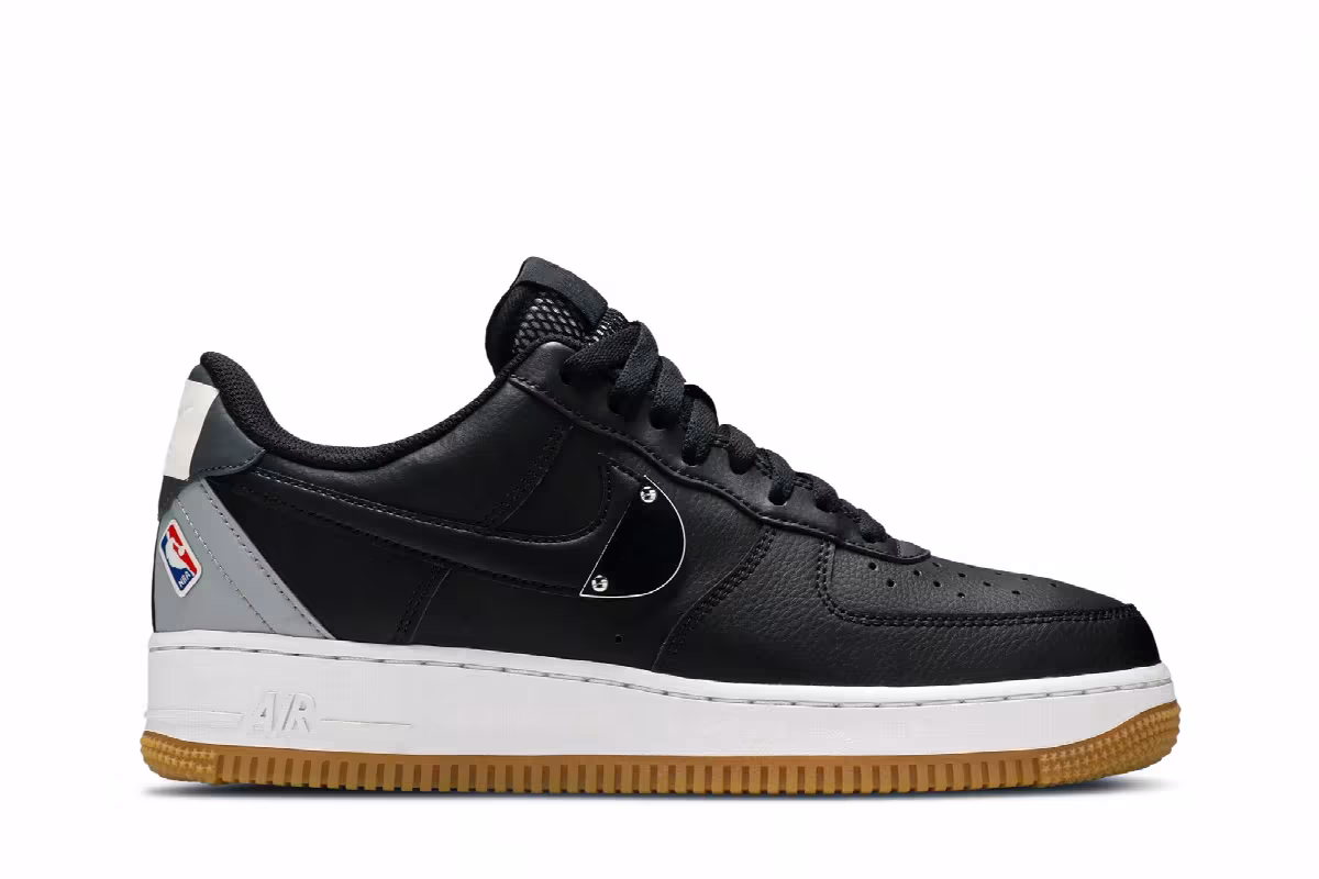 NBA x Nike Air Force 1 Black Wolf Grey, view 2