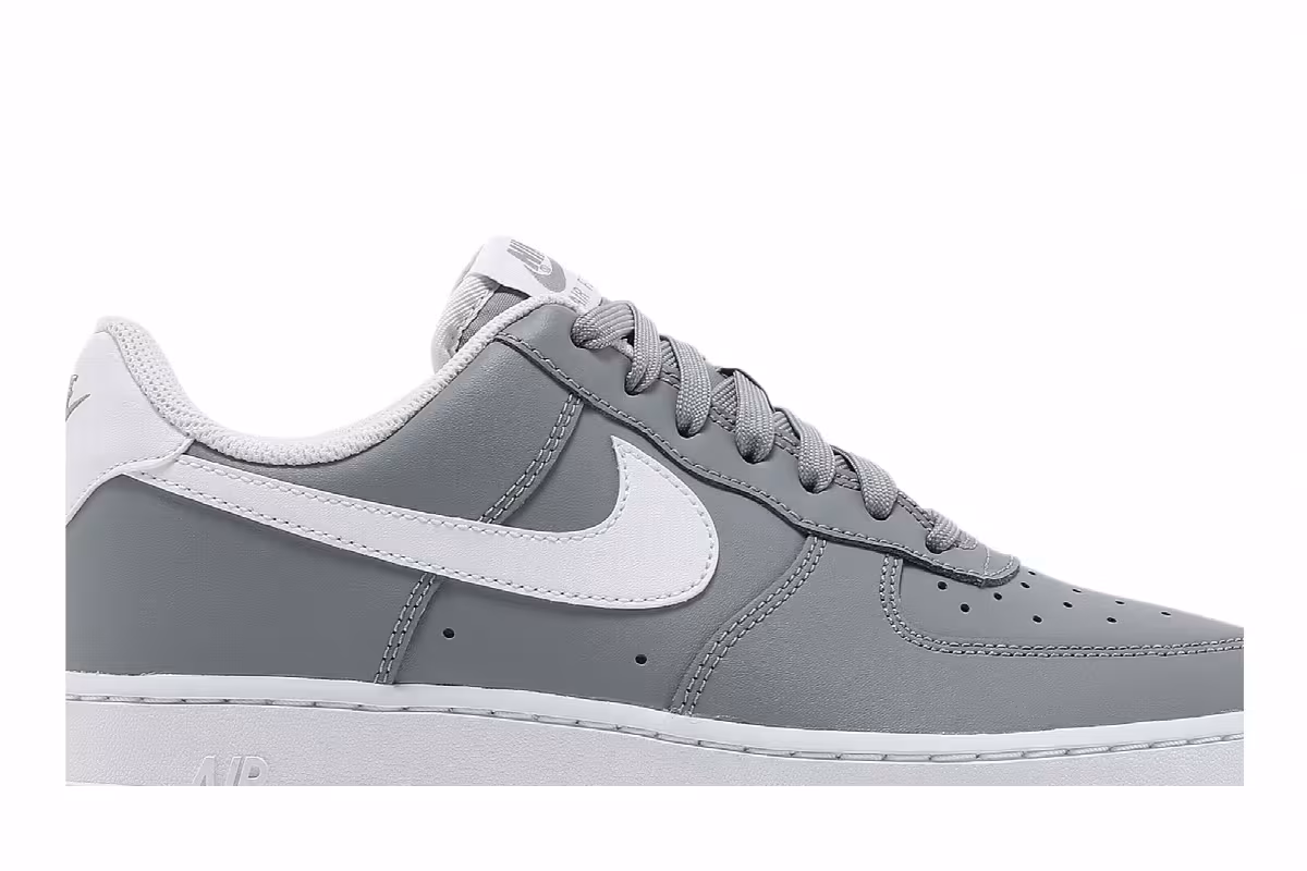 Nike Air Force 1 Low Wolf Grey, view 3