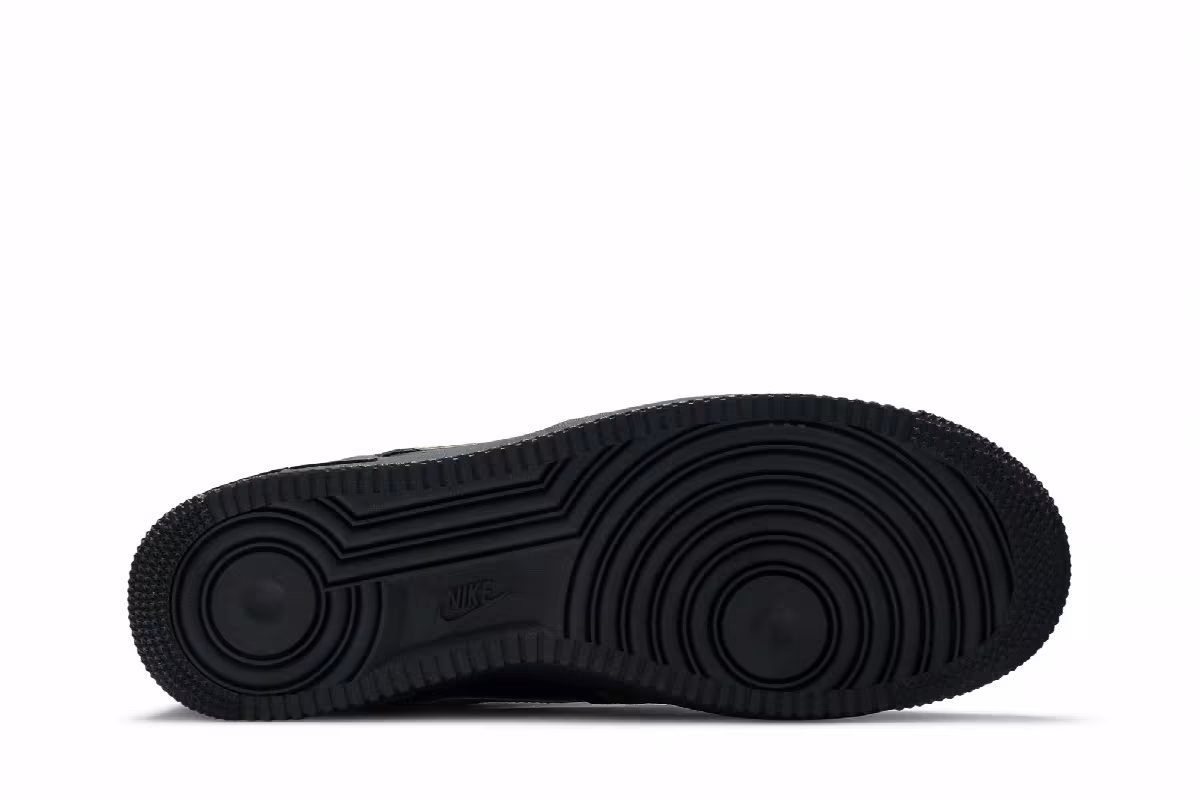 Nike Air Force 1 Low Misplaced Swoosh - Black, view 5