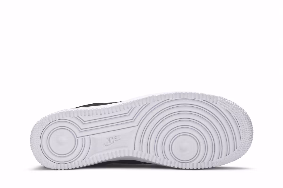 Nike Air Force 1 Black, view 5