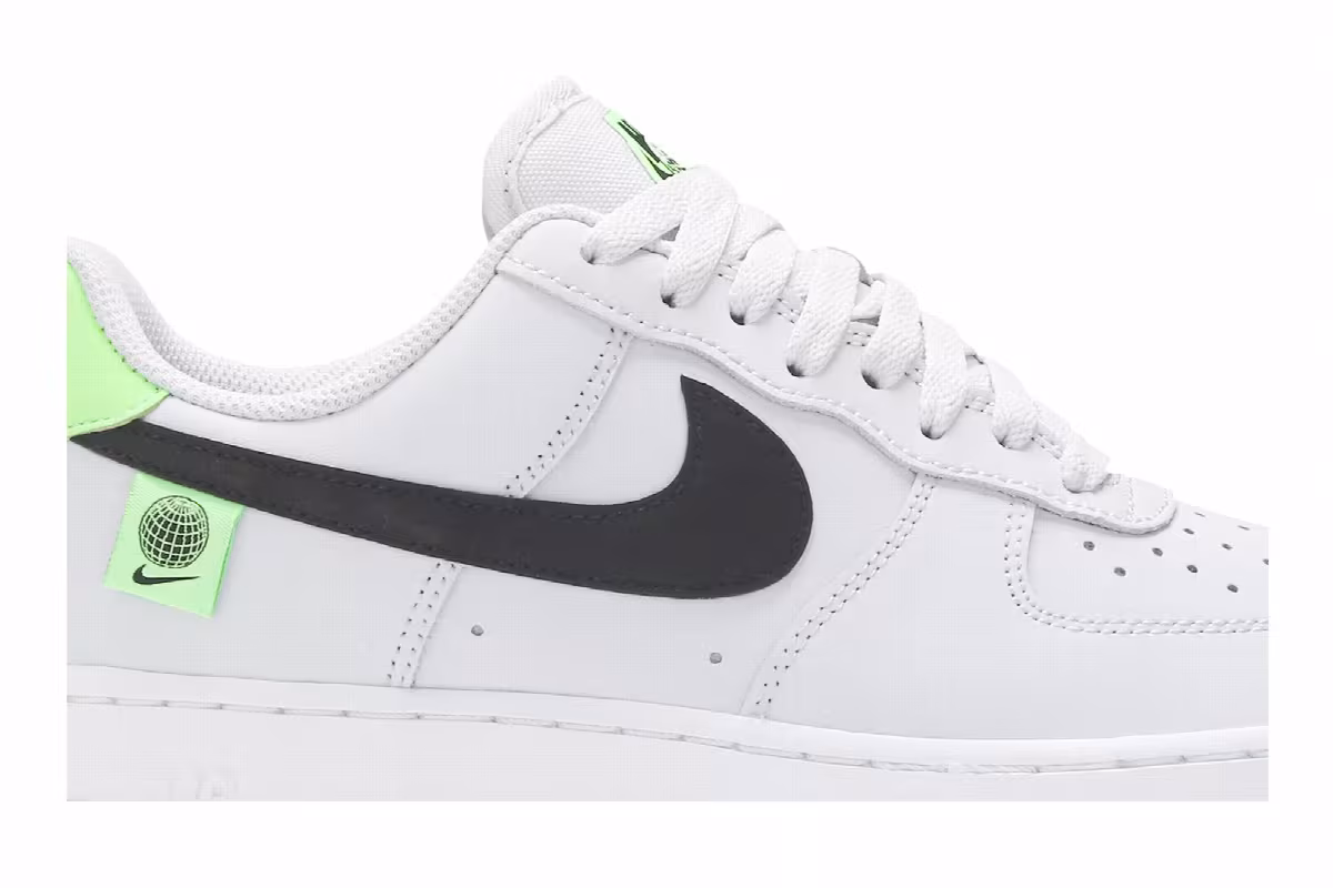 Nike Air Force 1 Platinum Green Strike, view 3