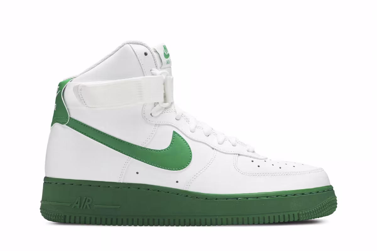 Nike Air Force 1 High Lucky Green, view 2