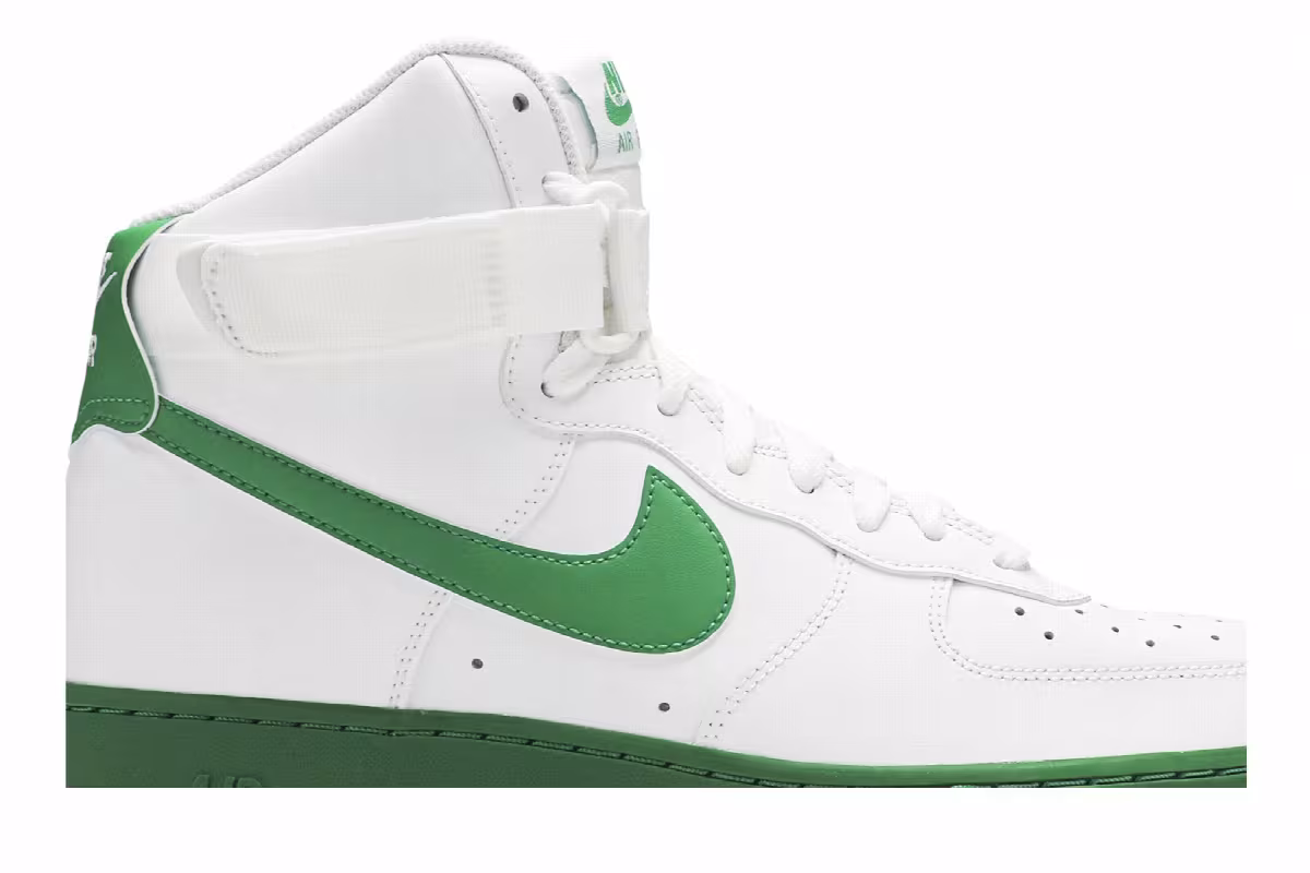 Nike Air Force 1 High Lucky Green, view 3