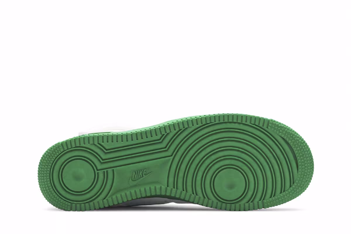 Nike Air Force 1 High Lucky Green, view 5