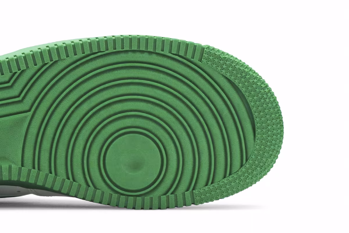 Nike Air Force 1 High Lucky Green, view 6