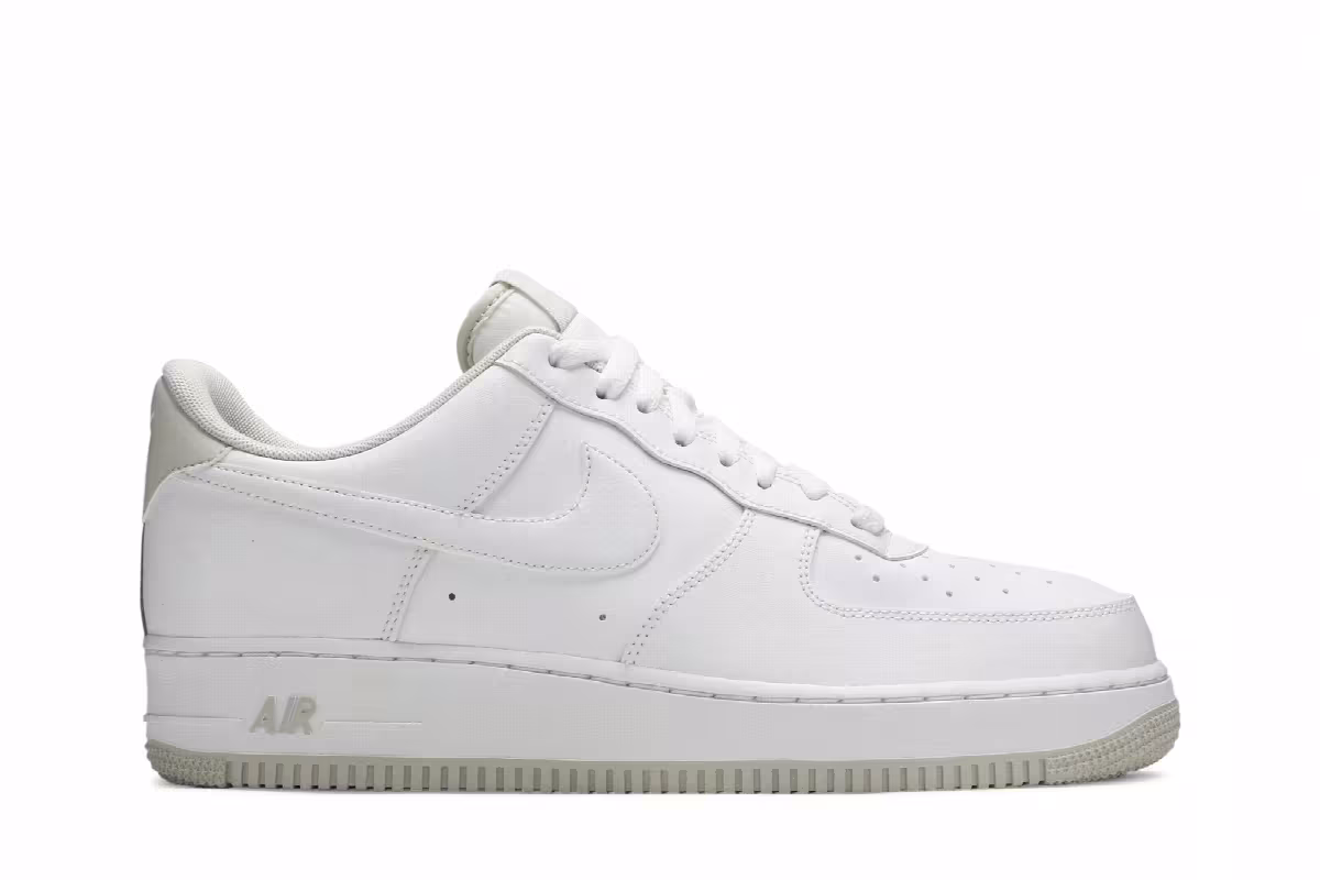 Nike Air Force 1 Low White Light Bone, view 2