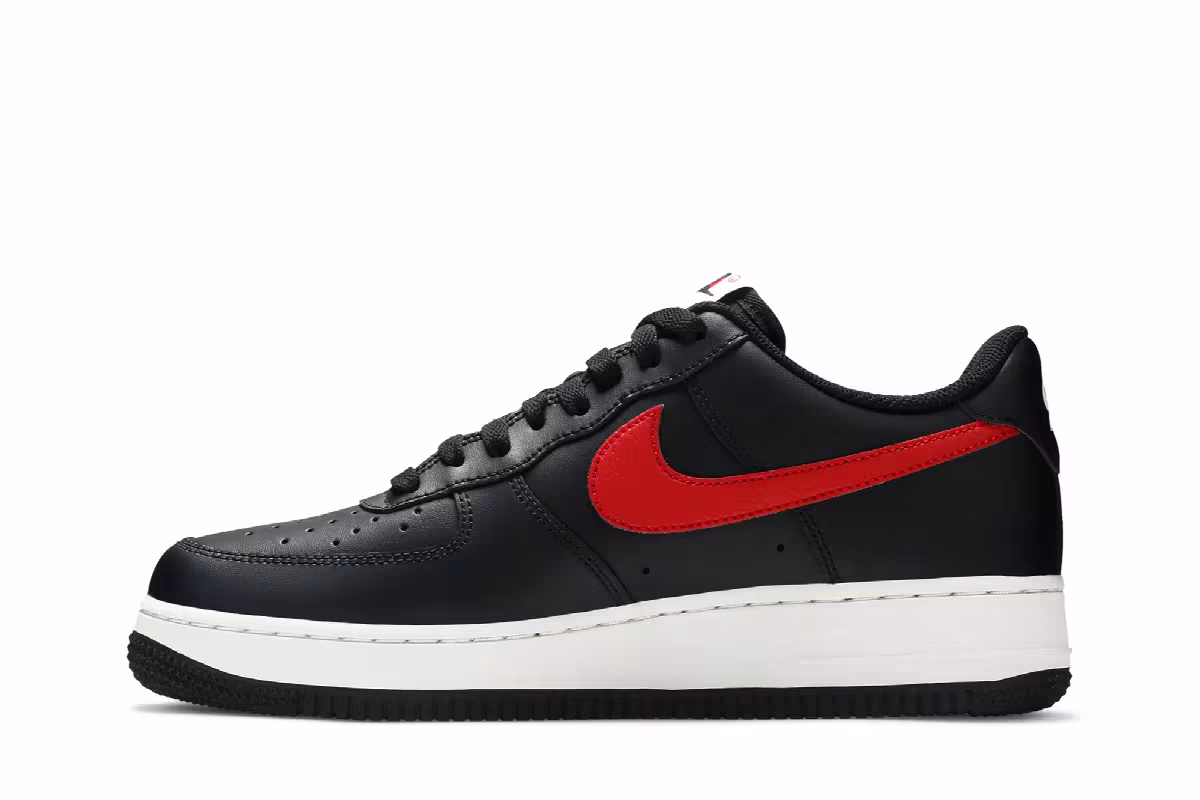 Nike Air Force 1 Mismatch Swooshes - Black, view 4