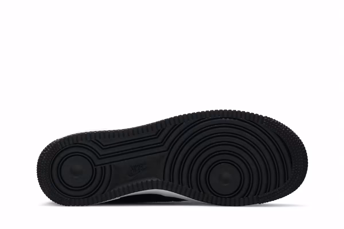 Nike Air Force 1 Mismatch Swooshes - Black, view 5