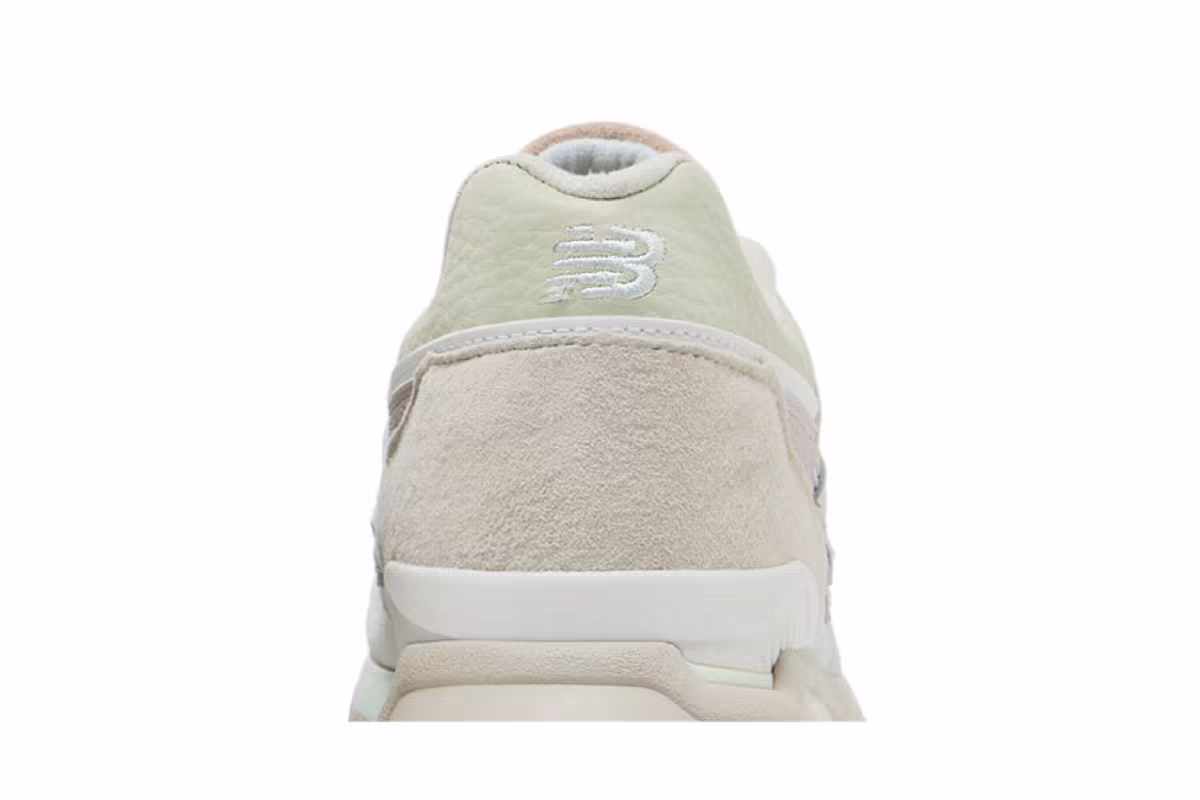 Ronnie Fieg x New Balance 997.5 Made in USA Easter Pack - Ice Blue Peach, view 8