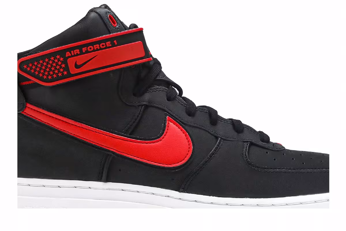 Nike Air Force 1 Boot Black University Red, view 3