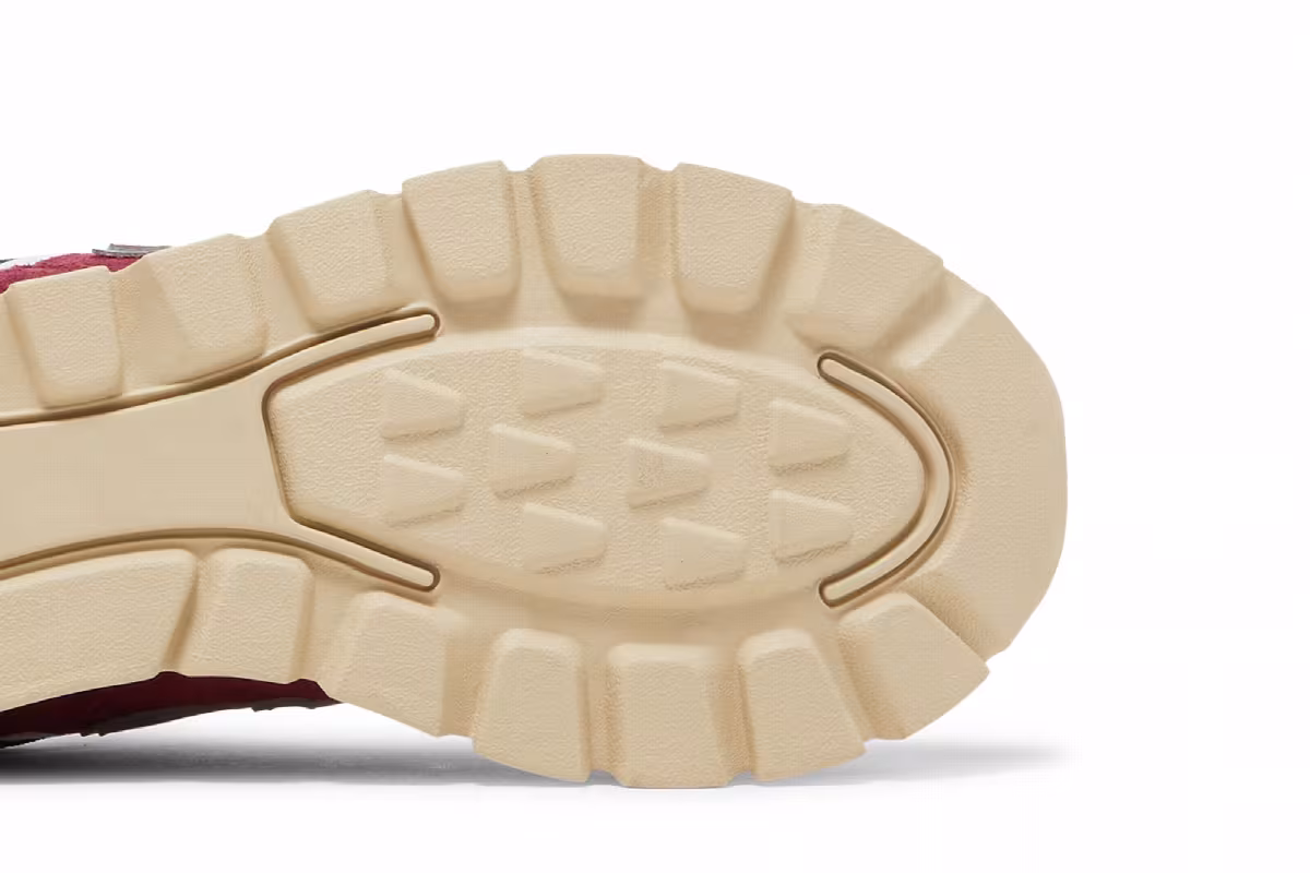 New Balance 574 Rugged Garnet, view 6