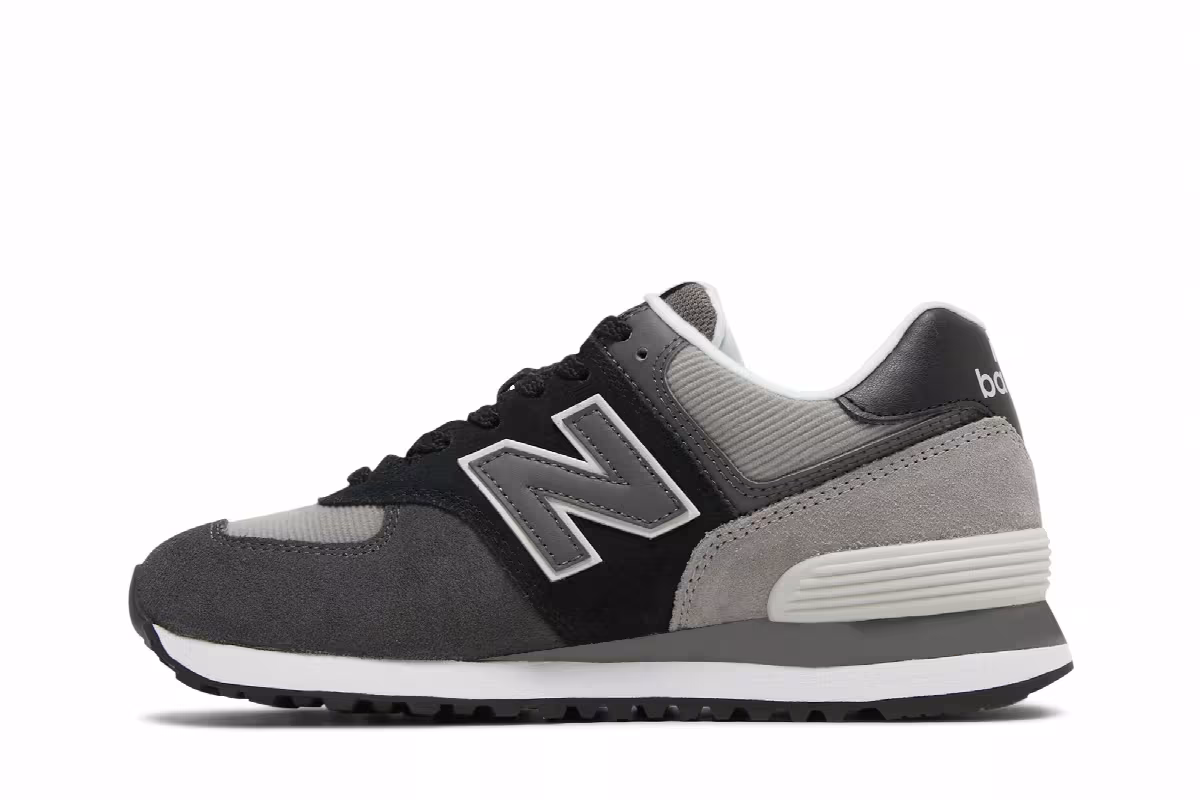 New Balance Women's 574 Black Grey, view 4
