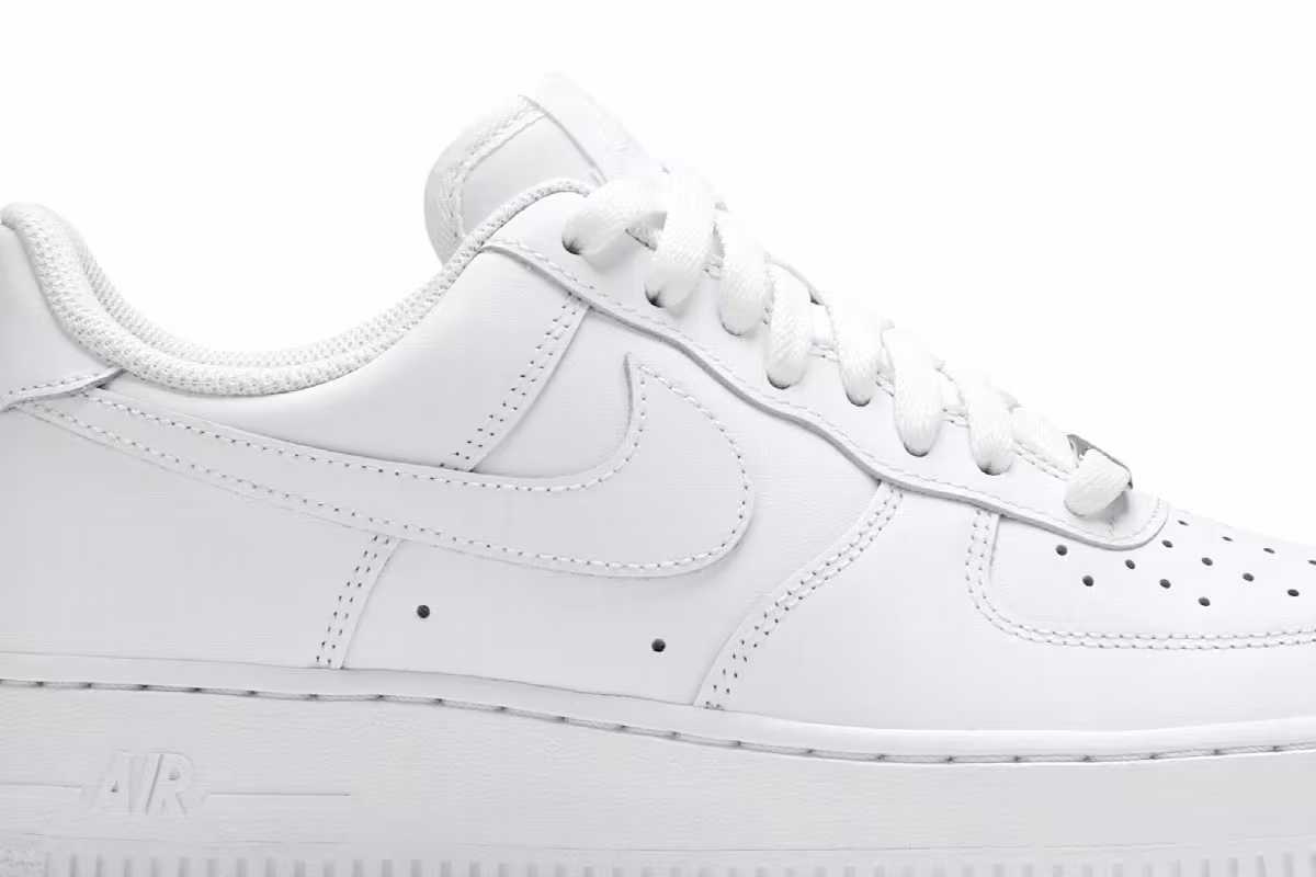 Nike Women's Air Force 1 Triple White, view 3