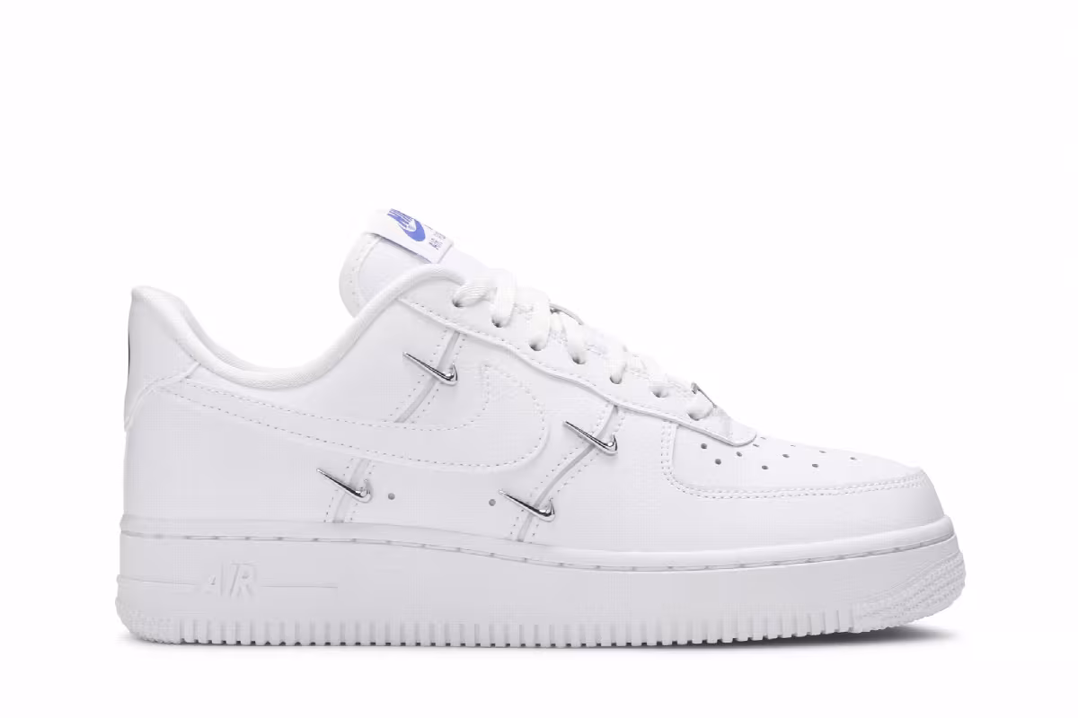 Nike Women's Air Force 1 Sisterhood - White Metallic Silver, view 2
