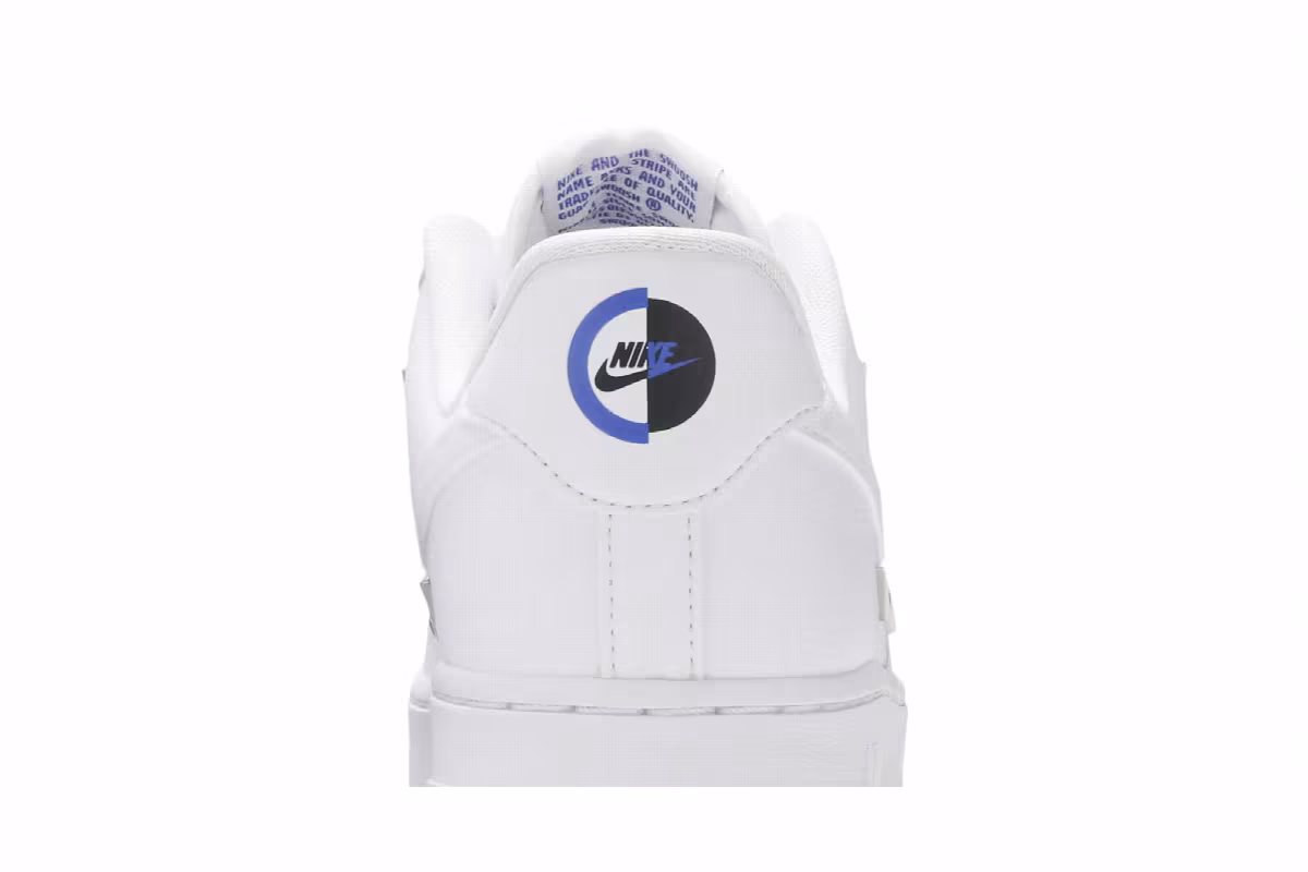 Nike Women's Air Force 1 Sisterhood - White Metallic Silver, view 8