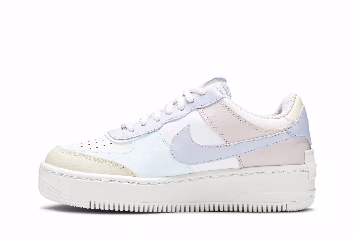Nike Women's Air Force 1 Shadow Pastel, view 4