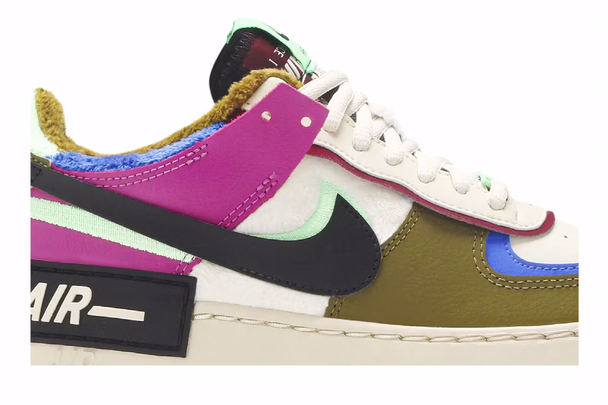 Nike Women's Air Force 1 Shadow SE Cactus Flower, view 3