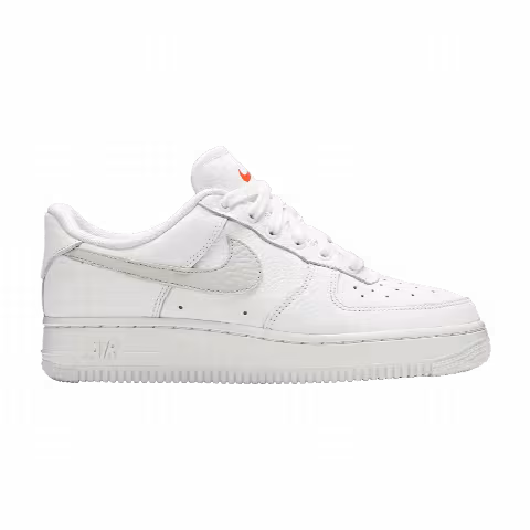 Nike Wmns Air Force 1 '07 'Light Bone'