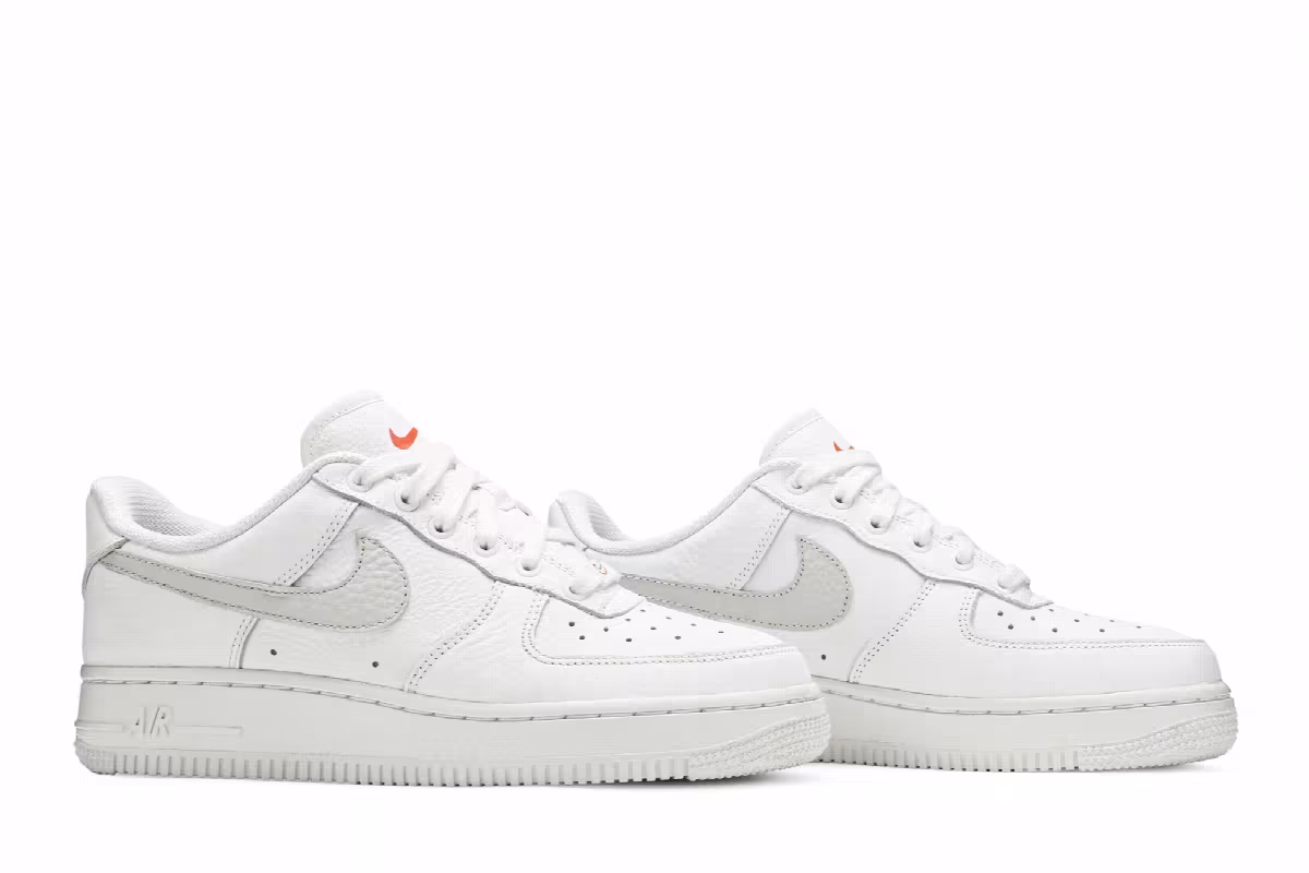 Nike Women's Air Force 1 Light Bone, view 9