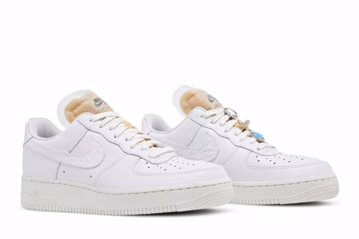 Nike Women's Air Force 1 Low Bling, view 9