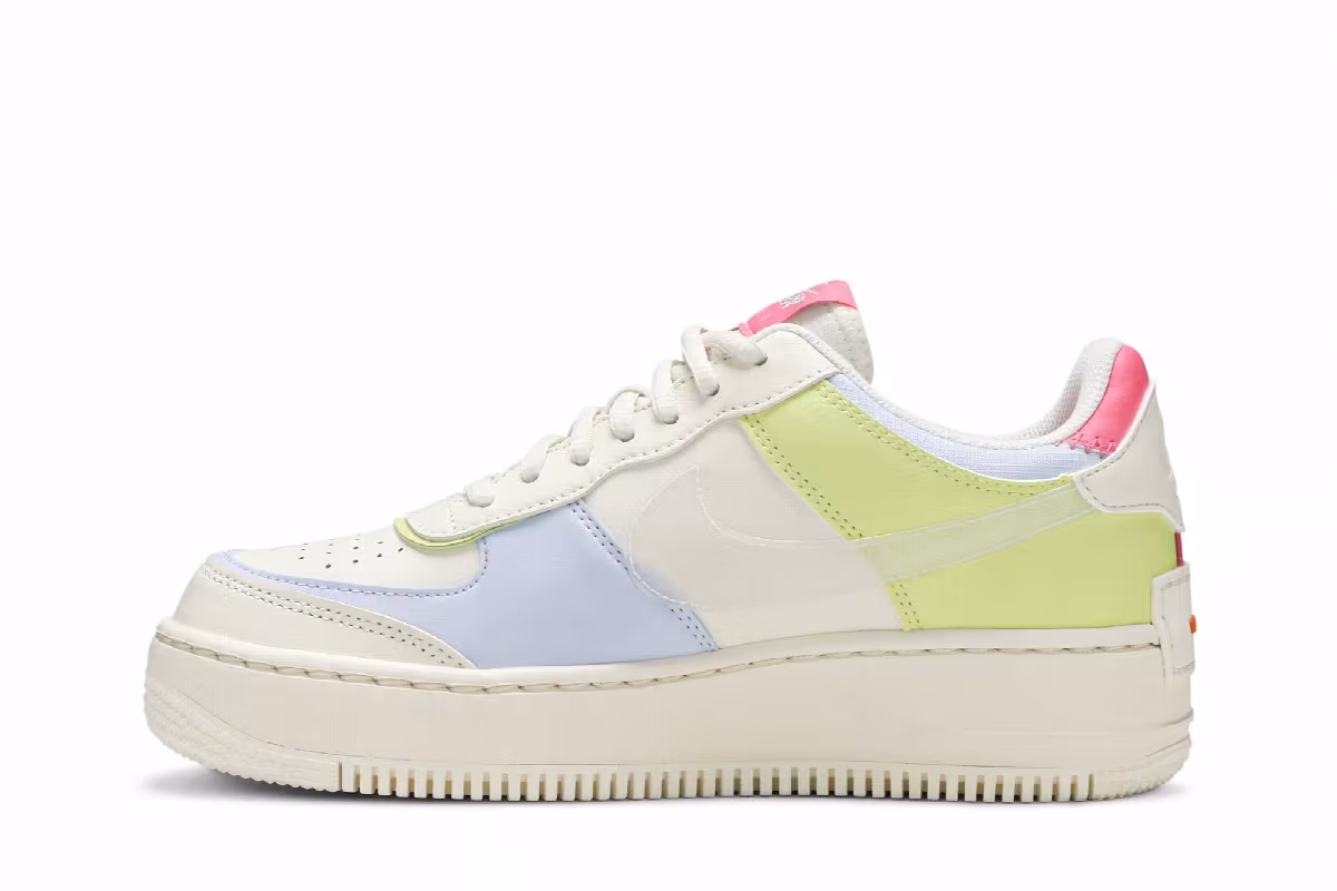 Nike Women's Air Force 1 Shadow Beige, view 4
