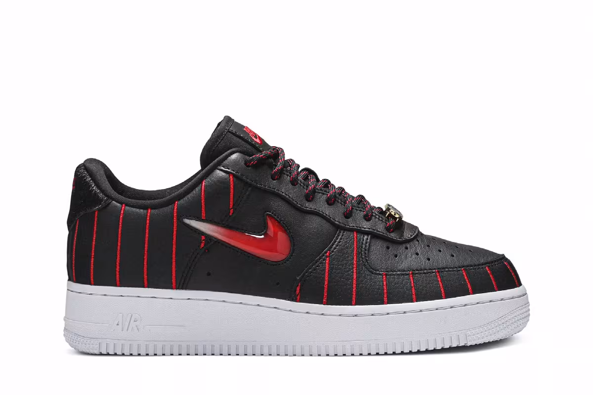 Nike Women's Air Force 1 Jewel Low Chicago, view 2