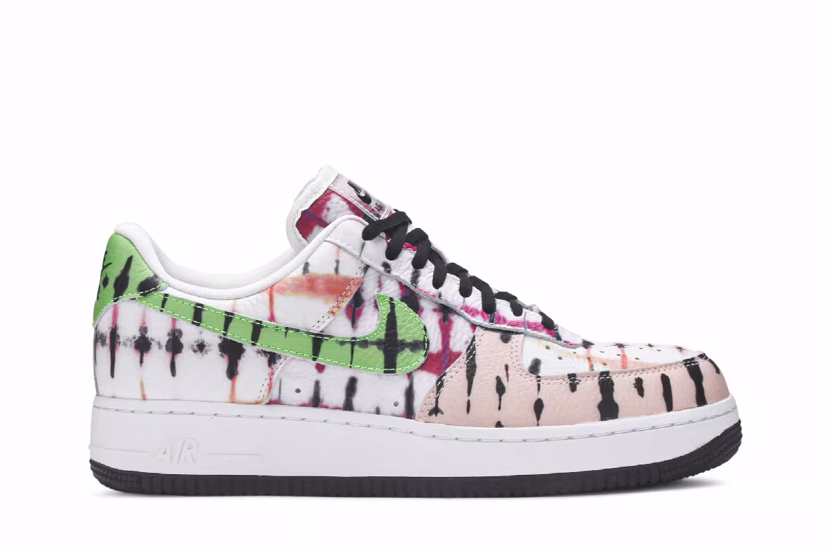 Nike Women's Air Force 1 Black Tie Dye, view 2