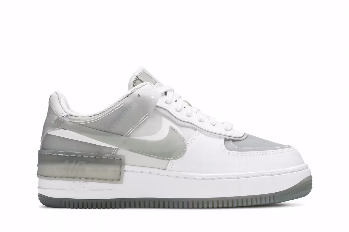 Nike Women's Air Force 1 Shadow SE Particle Grey, view 2