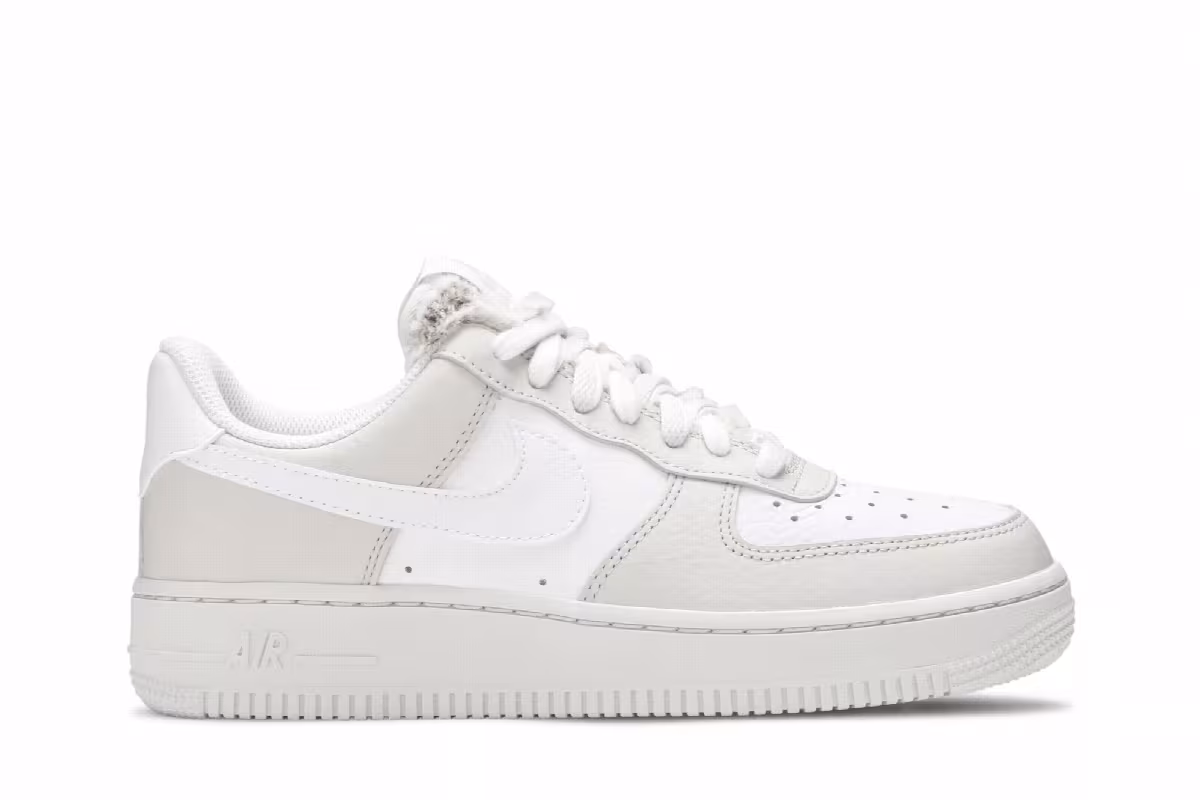 Nike Women's Air Force 1 Light Bone, view 2