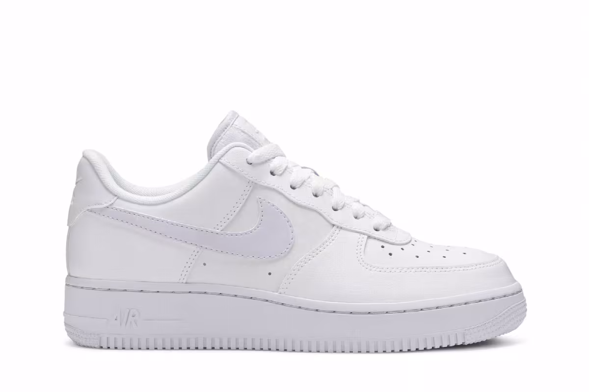 Nike Women's Air Force 1 White Barely Grape, view 2