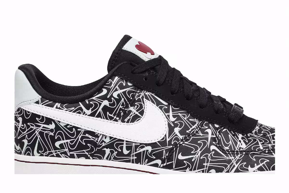 Nike Women's Air Force 1 Valentines Day, view 3