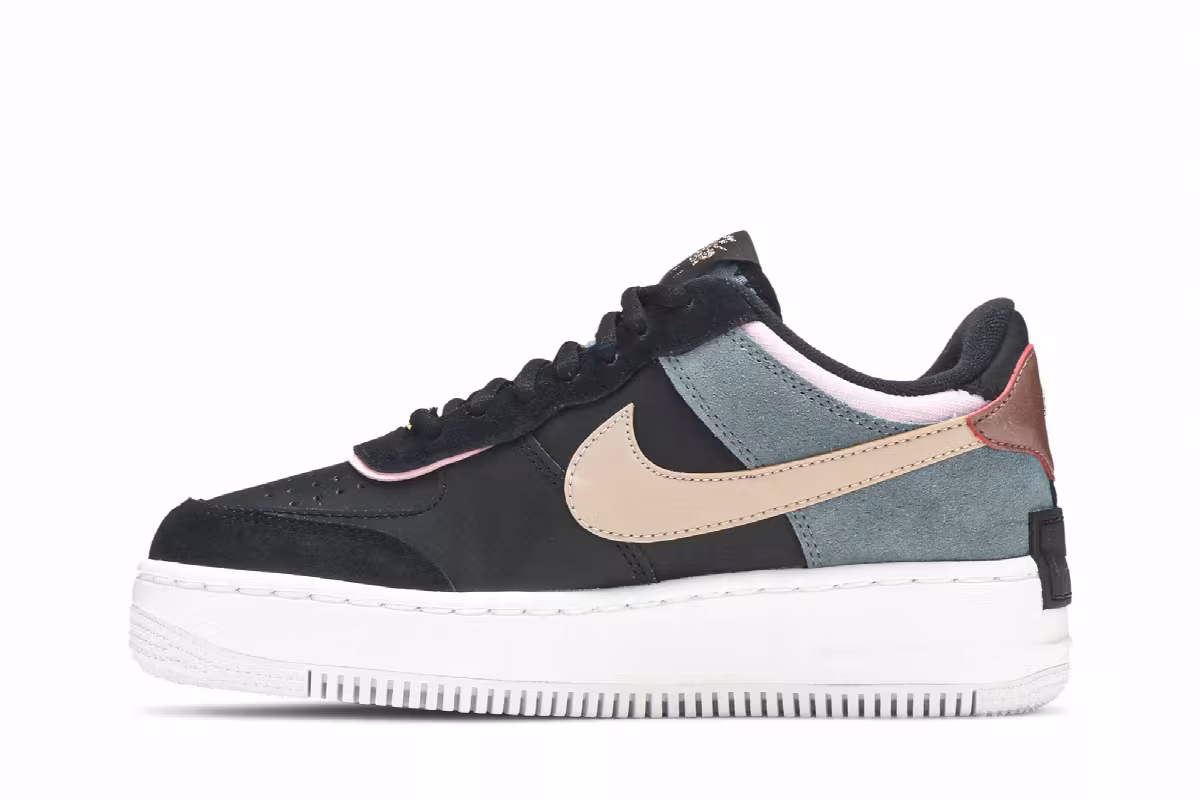 Nike Women's Air Force 1 Shadow Black Light Arctic Pink, view 4