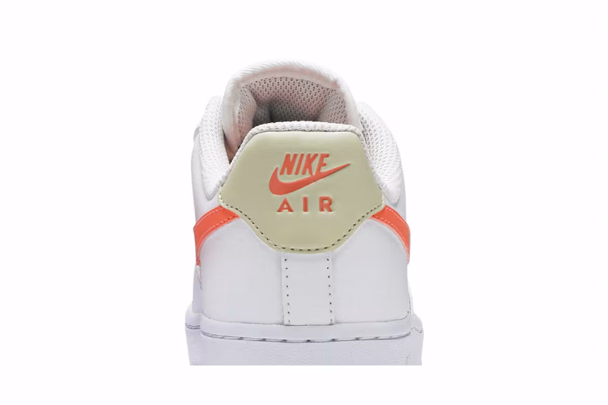Nike Women's Air Force 1 Atomic Pink, view 8