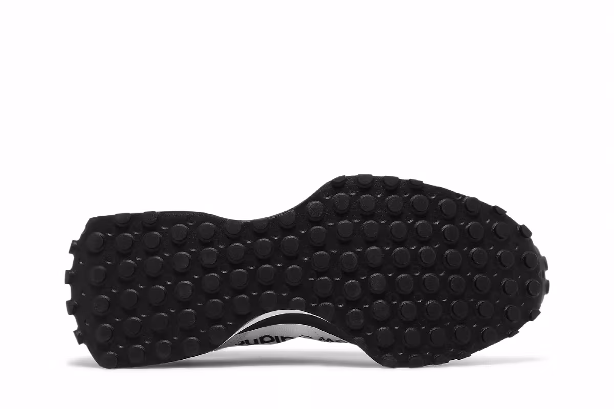Foot Locker x New Balance 327 Collective - Black, view 5