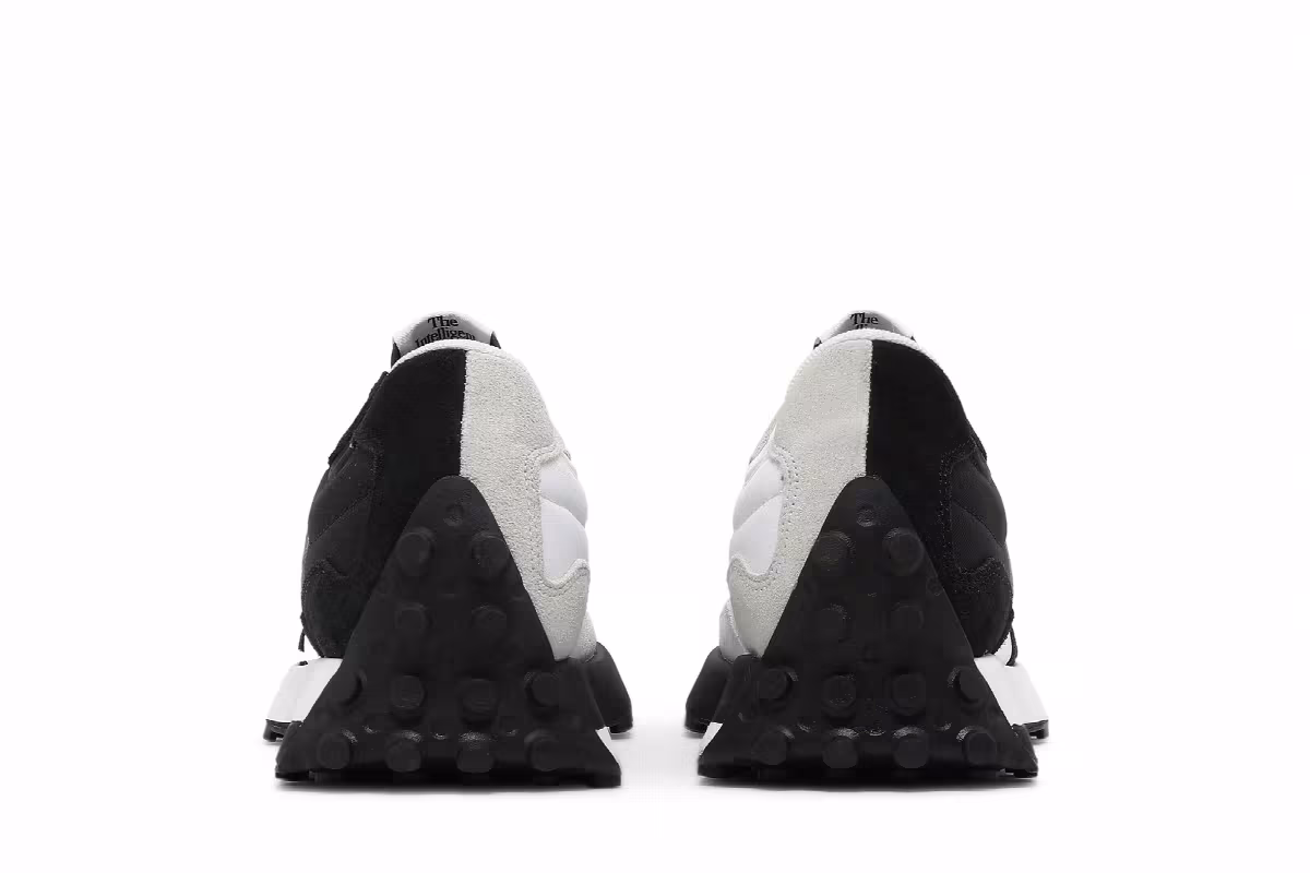 Foot Locker x New Balance 327 Collective - Black, view 7