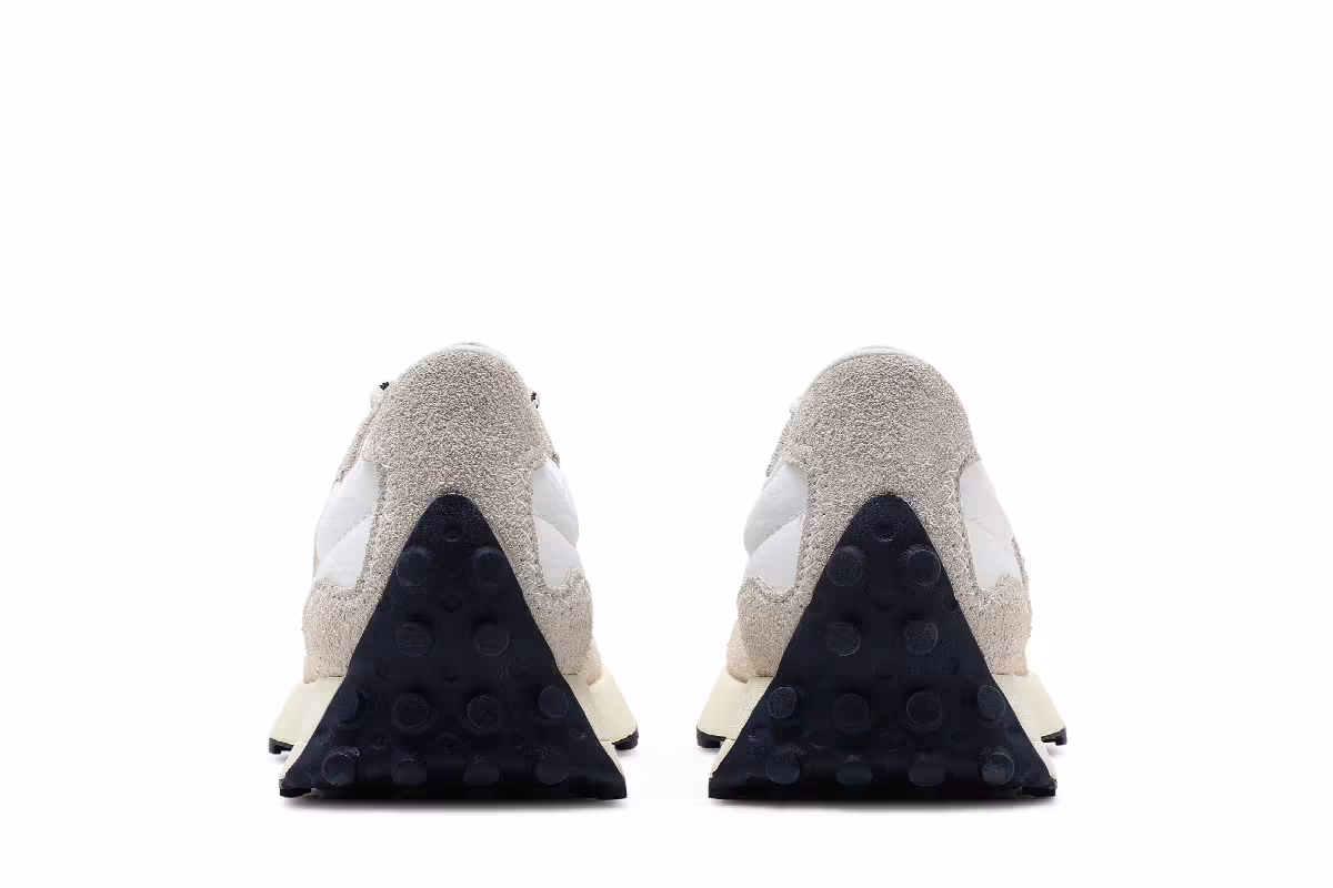 New Balance 327 Moonbeam, view 7