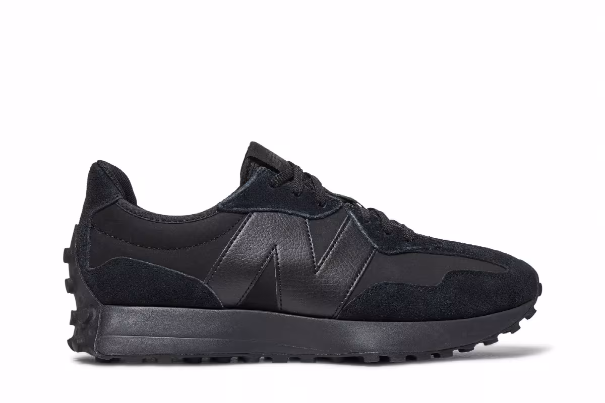New Balance 327 Black, view 2